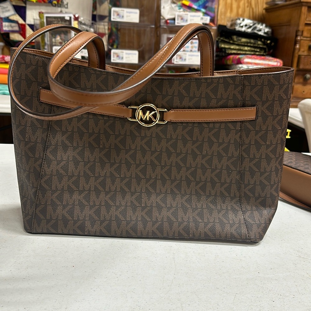 Michael Kors shoulder bag new